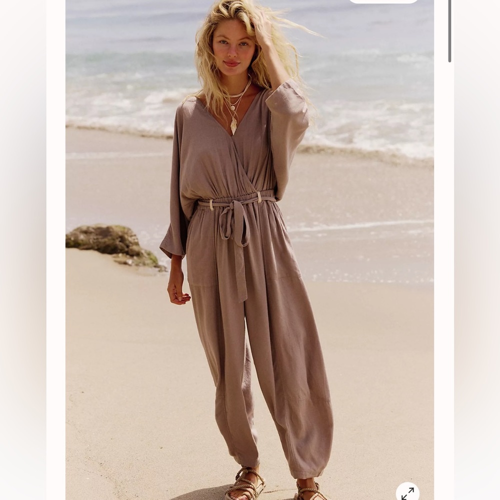 Free People Free est Khai One-Piece Jumpsuit size large NWT